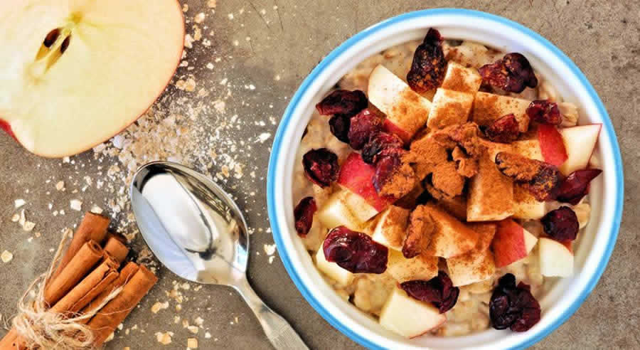 Apple Cinnamon Oatmeal as Recommended by a Holistic Nutritionist