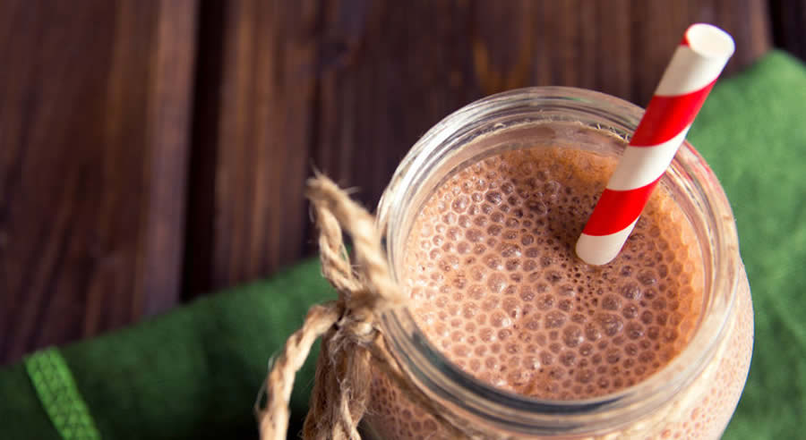 Peppermint Oats Shake as Recommended by a Holistic Nutiritonist