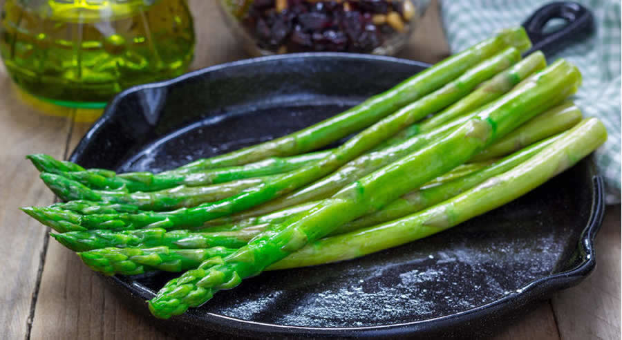 Steamed Asparagus as Recommended by a Holistic Nutiritonist